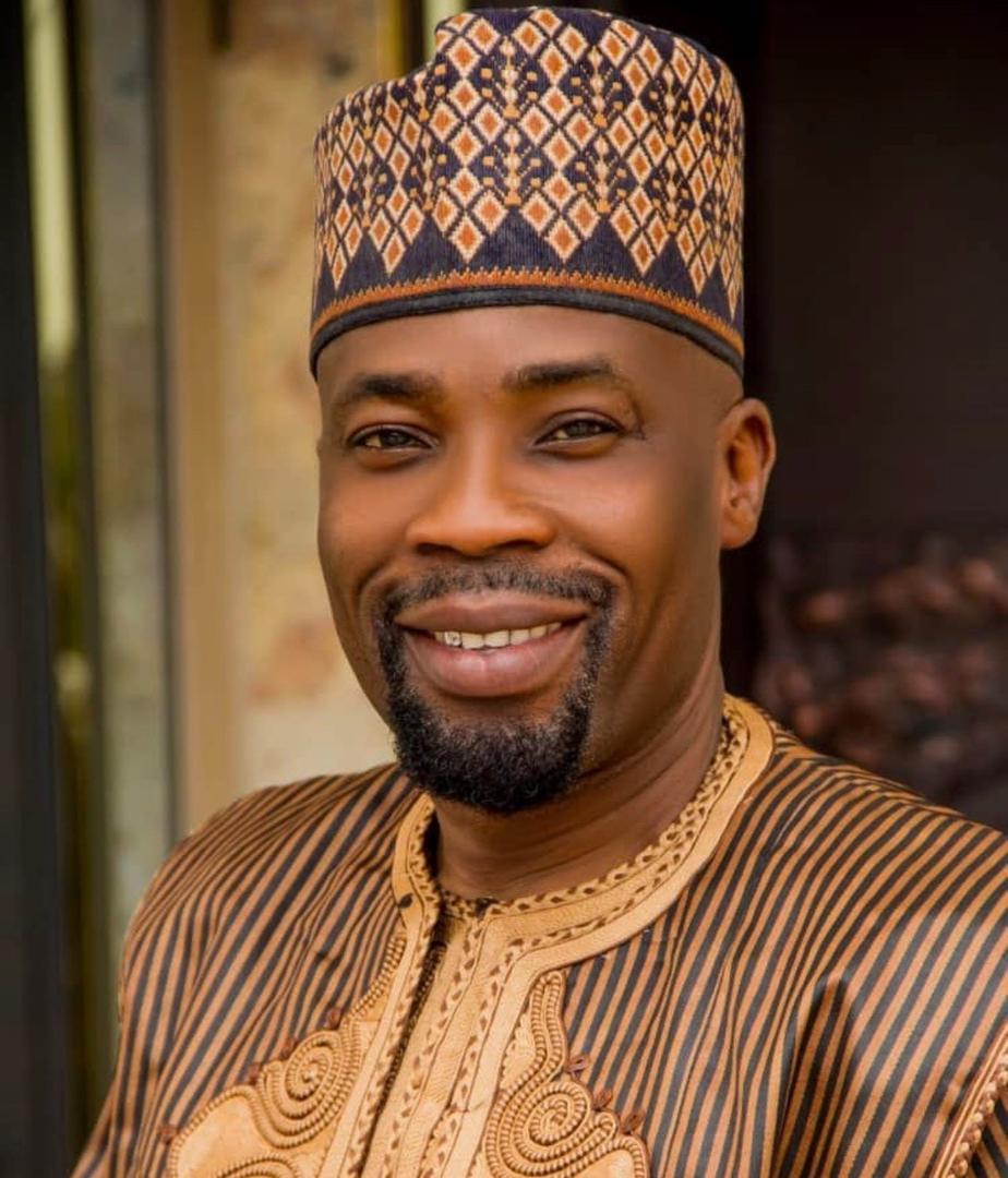 Alhaji Adebayo Apelogun. National President, ACOMORAN